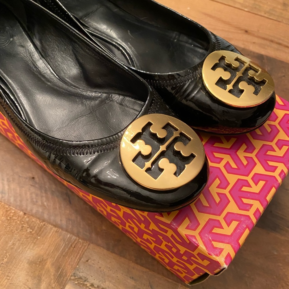 Tory Burch Reva Flat